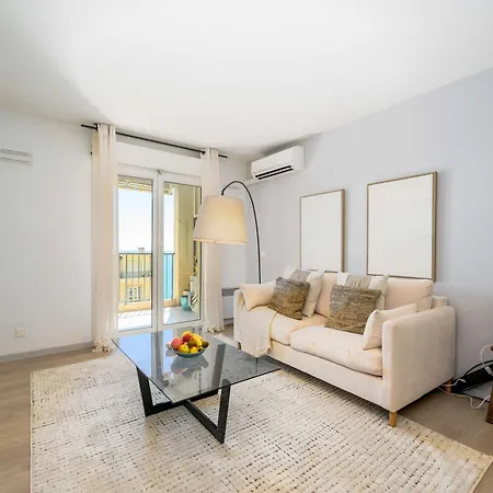 Vue & Terrasse 5 Pers Proche Et Centre Daire Nice